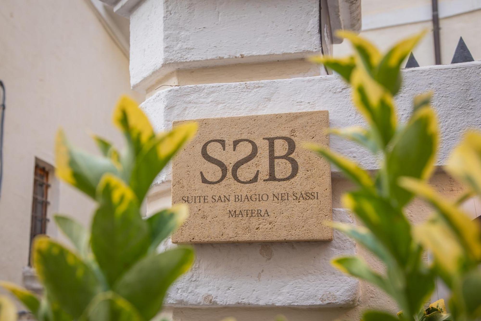 Suite San Biagio Nei Sassi มาเตรา ภายนอก รูปภาพ